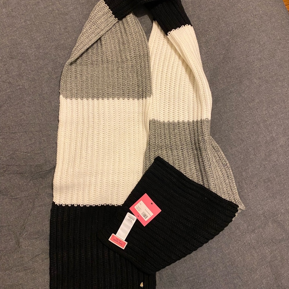 Brand new with tags Kate Spade scarf